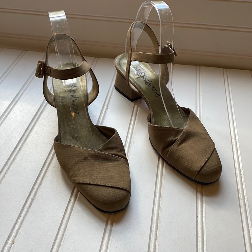 Yves Saint Laurent khaki canvas sling back low pumps size 9.5